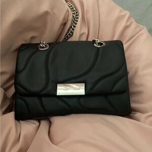Elegant Black Quilted Shoulder Bag